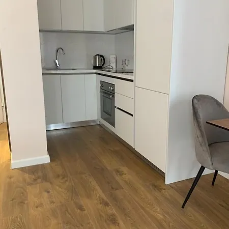 Premium Center Apartamento Tirana